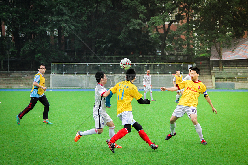 便展露出超 便展露出超