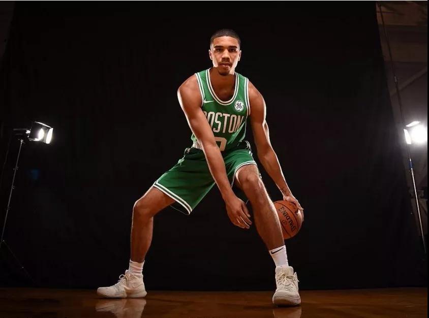 的动作无懈 的动作无懈