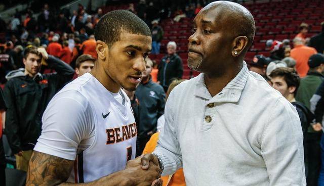 国足人员结 国足人员结